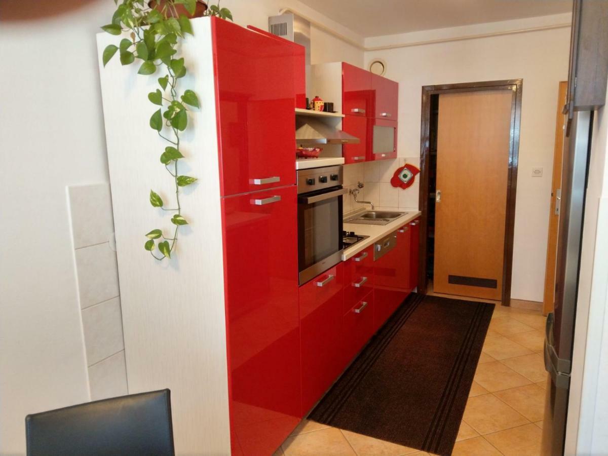 Apartment Koruna 1 Пула Экстерьер фото